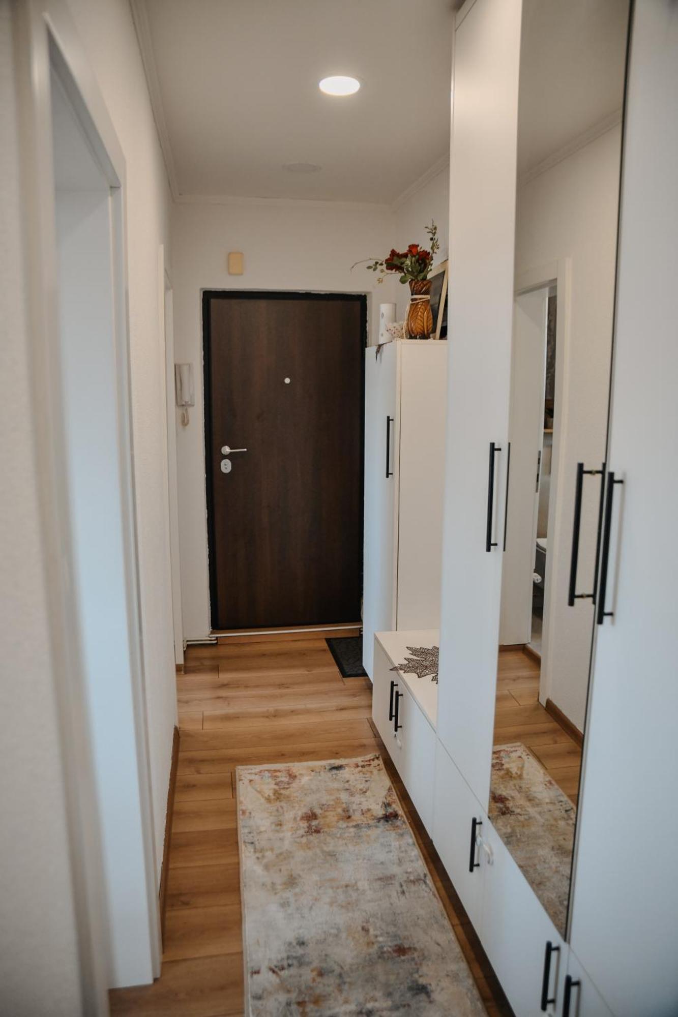 Apartments Centar Zivinice エクステリア 写真